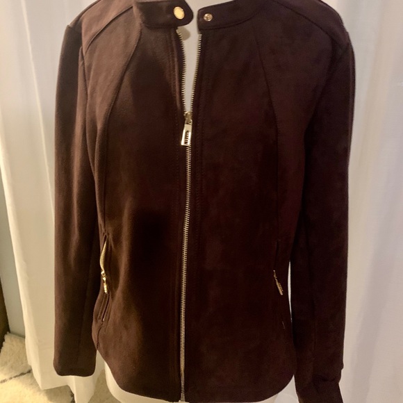 Jacket - Picture 6 of 6